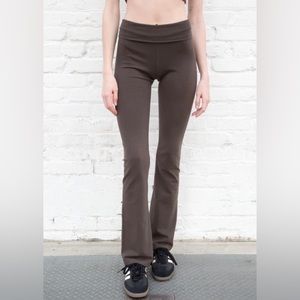 BRANDY MELVILLE ONE SIZE BROWN